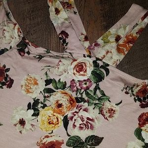 Brand new Entro cold shoulder strappy top S